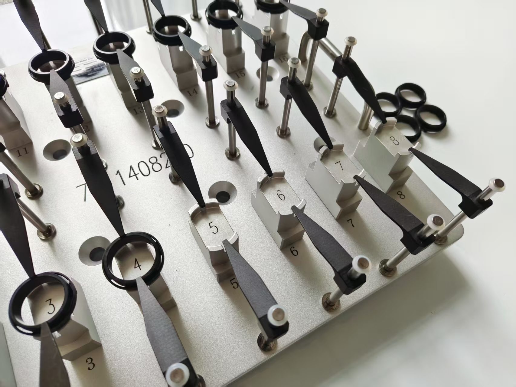 Jigs & Fixtures — Fides Global Link